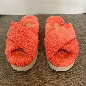 Ugg Fuzzy Sugar terry Cross Slide Size 5